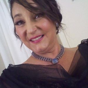 Meet your Posher, Valerie